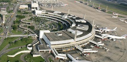 http://www.infraero.gov.br/components/com_fpss/images/GALEAO_6271.jpg