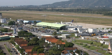 http://www.infraero.gov.br/components/com_fpss/images/floripa_capa_231111.jpg