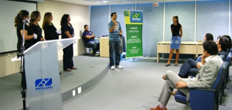 http://www.infraero.gov.br/components/com_fpss/images/libras.jpg