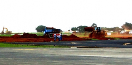 http://www.infraero.gov.br/components/com_fpss/images/sbul_capa_24111_1.jpg