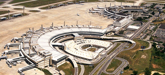 Рио-де-Жанейро, аэропорт Galeão (GIG): терминал, стыковки